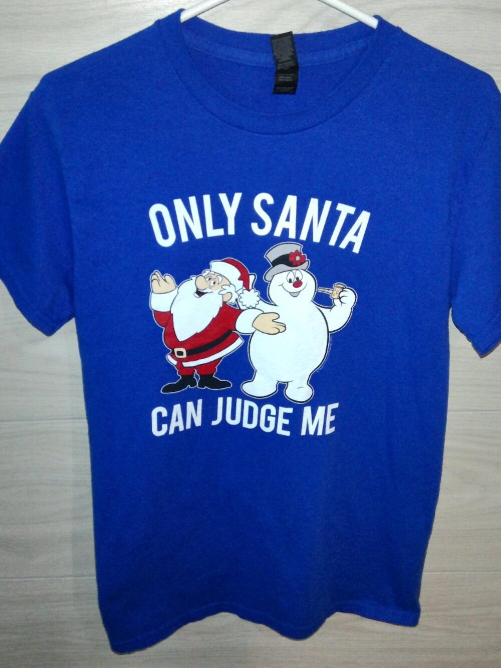 Christmas T-shirt Adult Size Small Only Santa Can Judge Me Blue Short Sleeves